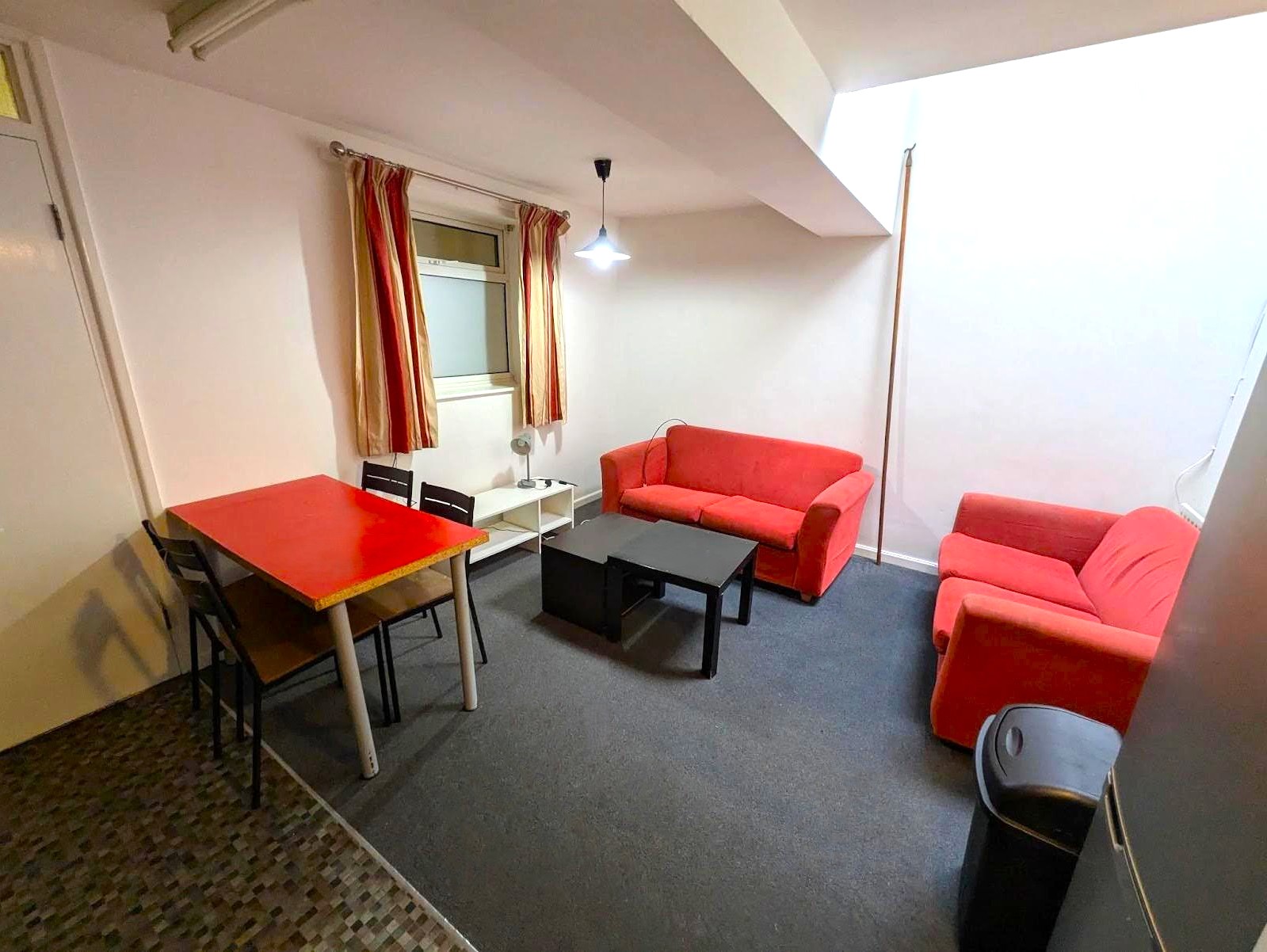 57 Western Road,Crookes,Sheffield S10 1LB,4 Bedrooms Bedrooms,1 BathroomBathrooms,Terraced,1152