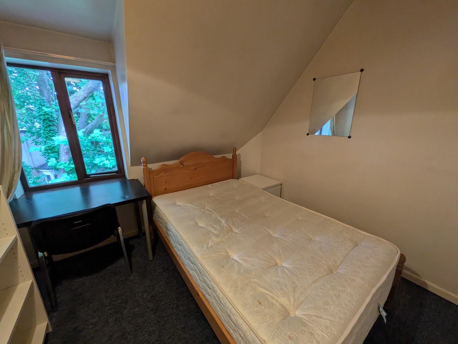 57 Western Road,Crookes,Sheffield S10 1LB,4 Bedrooms Bedrooms,1 BathroomBathrooms,Terraced,1152