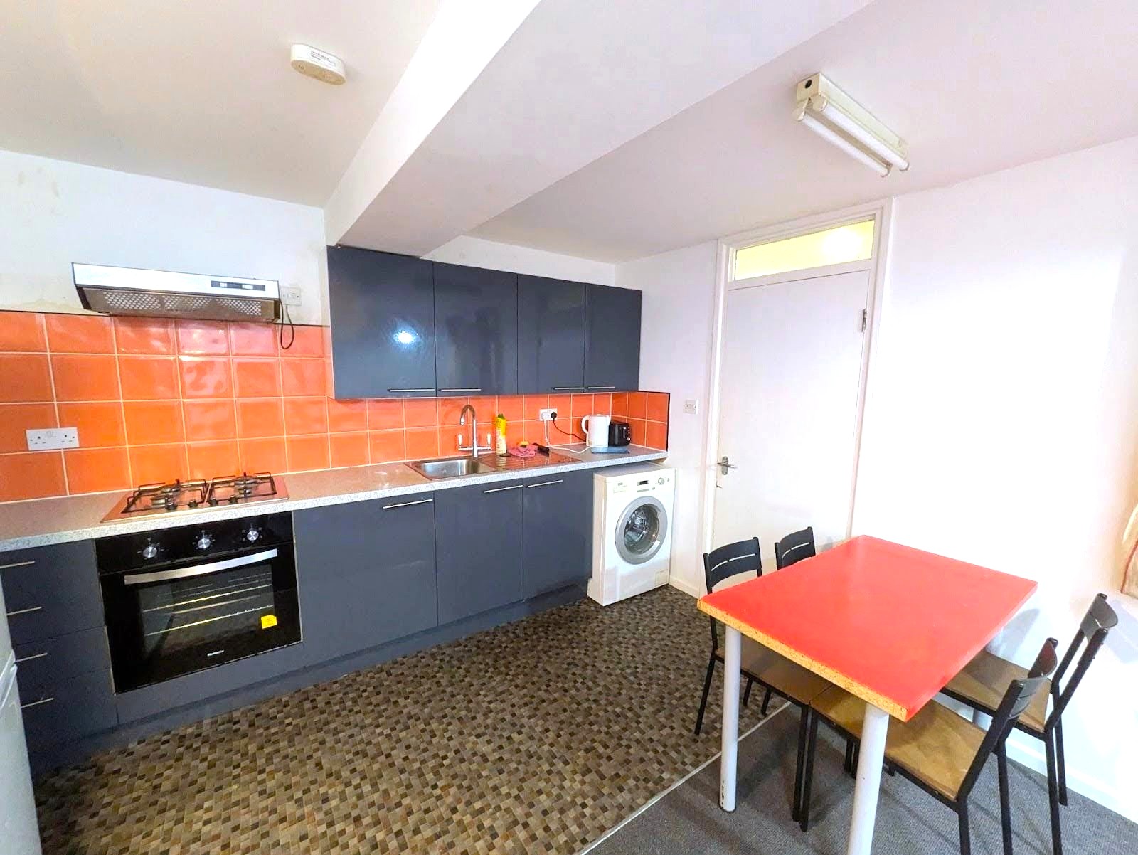 57 Western Road,Crookes,Sheffield S10 1LB,4 Bedrooms Bedrooms,1 BathroomBathrooms,Terraced,1152