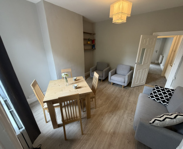 83 Burns Road,Crookesmoor,Sheffield S6 3GL,4 Bedrooms Bedrooms,1 BathroomBathrooms,Terraced,1163