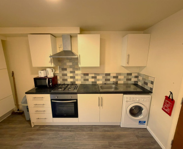 9 Turners Lane,Broomhill,Sheffield S10 1BP,3 Bedrooms Bedrooms,1 BathroomBathrooms,Flat,1227