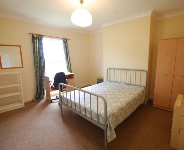115 CROOKES ROAD,Broomhill,Sheffield S10 5BD,4 Bedrooms Bedrooms,1 BathroomBathrooms,Terraced,1387