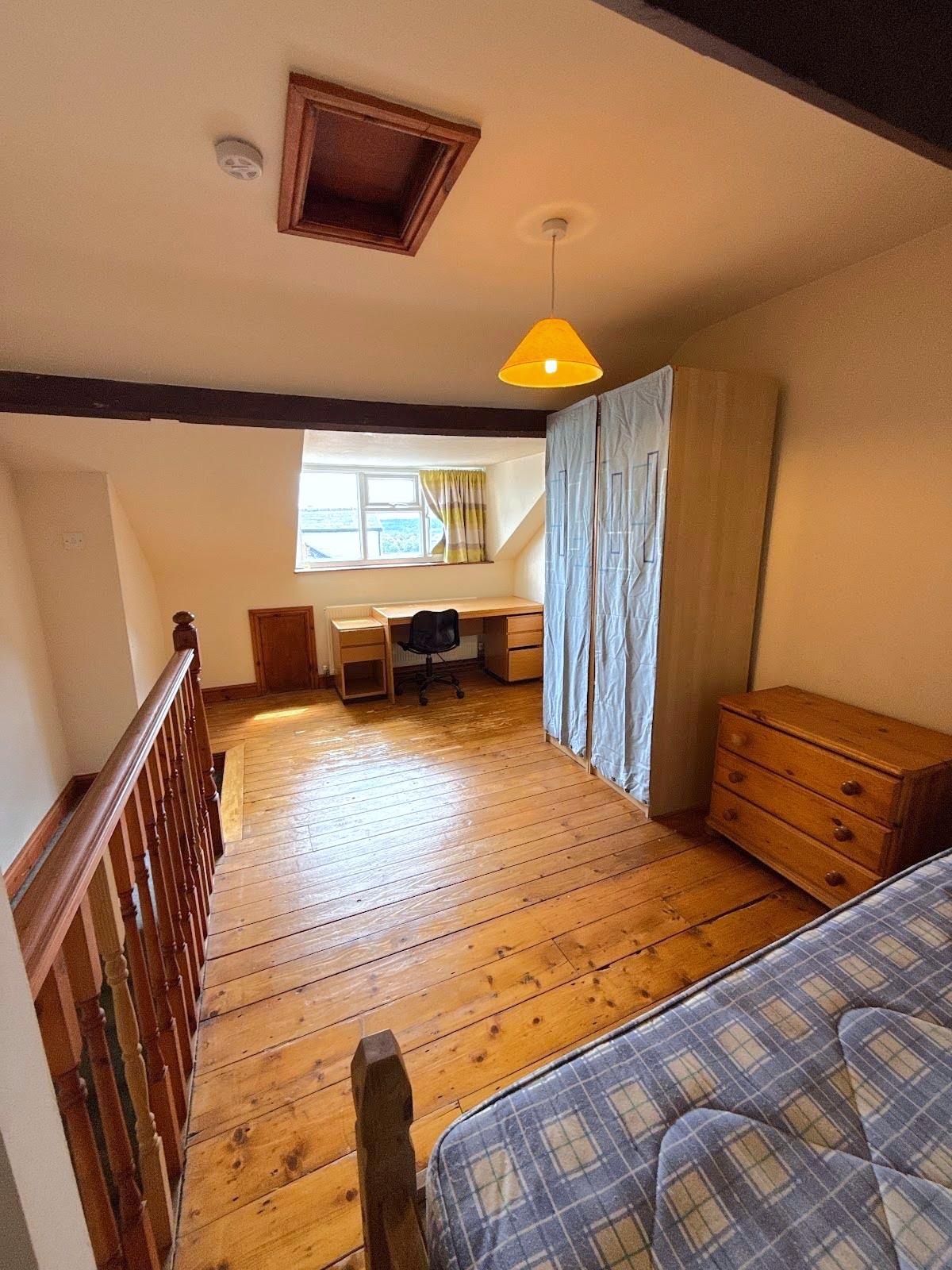 20 Beehive Road,Crookesmoor,Sheffield S10 1EP,3 Bedrooms Bedrooms,1 BathroomBathrooms,Terraced,1396