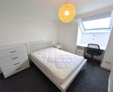 Parking, 3 bedroom, Crookes, Crookesmoor, Sheffield, SHU, University of Sheffield, Garden, Lounge