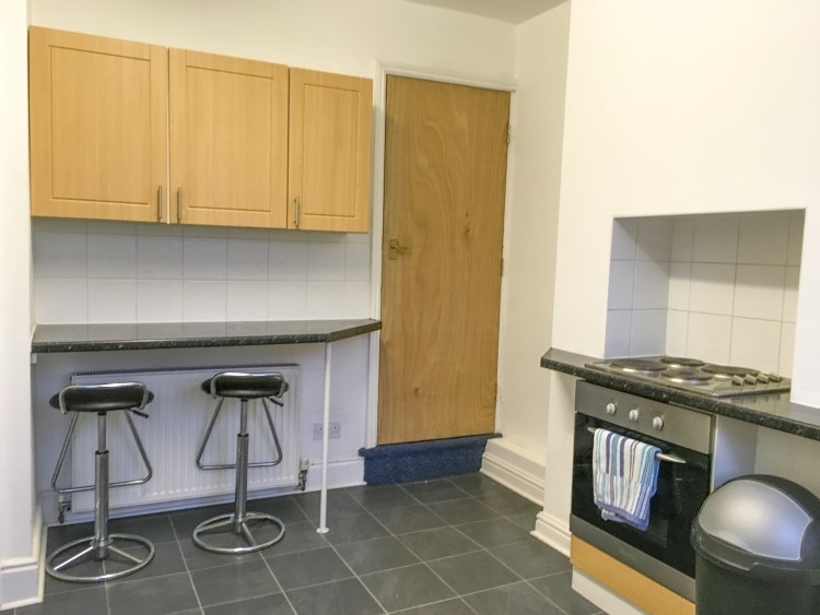 104 Crookes,Crookes,Sheffield S10 1UH,2 Bedrooms Bedrooms,1 BathroomBathrooms,Flat,1490