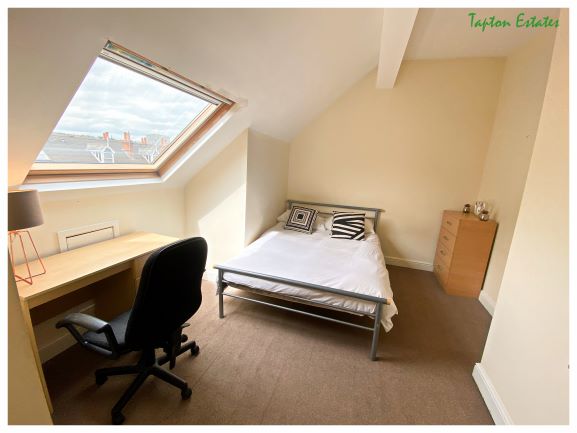 99 Club Garden Road,Abbeydale,Sheffield,5 Bedrooms Bedrooms,2 BathroomsBathrooms,Terraced,1649