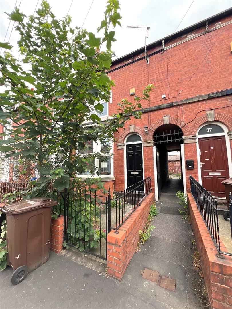 35 Sharrow Street,Sharrow,Sheffield,3 Bedrooms Bedrooms,1 BathroomBathrooms,Terraced,1705