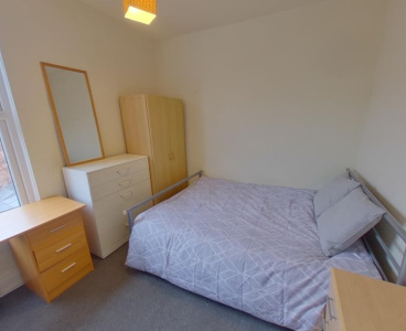 52 Club Garden Road,Abbeydale,Sheffield,3 Bedrooms Bedrooms,1 BathroomBathrooms,Terraced,1706