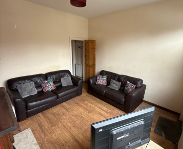 52 Club Garden Road,Abbeydale,Sheffield,3 Bedrooms Bedrooms,1 BathroomBathrooms,Terraced,1706