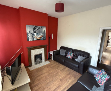 52 Club Garden Road,Abbeydale,Sheffield,3 Bedrooms Bedrooms,1 BathroomBathrooms,Terraced,1706
