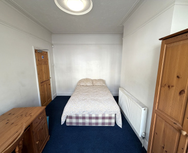 333 Springvale Road,Crookesmoor,Sheffield S10 1LL,5 Bedrooms Bedrooms,2 BathroomsBathrooms,Terraced,1756