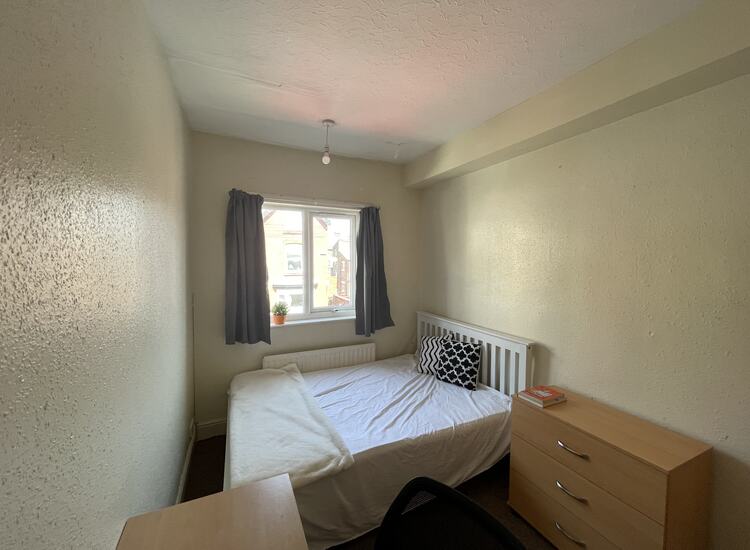 7 The Nook,Crookesmoor,Sheffield S10 1EJ,6 Bedrooms Bedrooms,2 BathroomsBathrooms,Terraced,1075