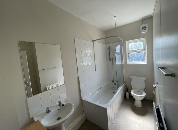 7 The Nook,Crookesmoor,Sheffield S10 1EJ,6 Bedrooms Bedrooms,2 BathroomsBathrooms,Terraced,1075