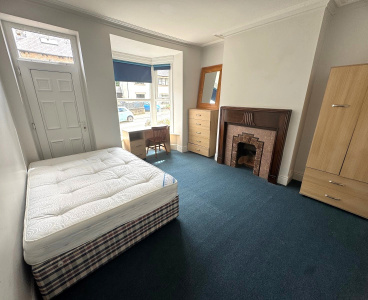 160 Slinn Street,Crookes,Sheffield,5 Bedrooms Bedrooms,2 BathroomsBathrooms,Terraced,1768