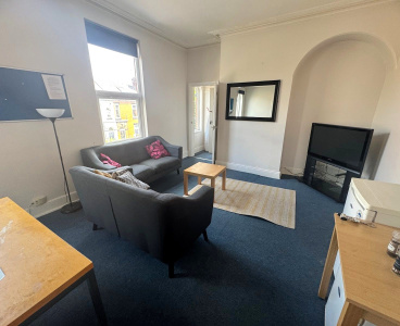 46 Filey Street,Broomhall,Sheffield S10 2FG,5 Bedrooms Bedrooms,2 BathroomsBathrooms,Terraced,1829
