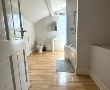 46 Filey Street,Broomhall,Sheffield S10 2FG,5 Bedrooms Bedrooms,2 BathroomsBathrooms,Terraced,1829