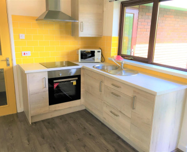 245 Broomhall Street,Flat 5a Porterbrook Apartments,Broomhall,Sheffield S3 7SP,2 Bedrooms Bedrooms,1 BathroomBathrooms,Flat,1834