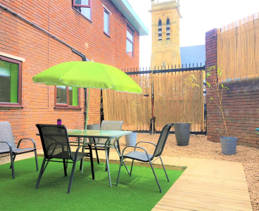 245 Broomhall Street,Flat 4 Porterbrook Apartments,Broomhall,Sheffield S3 7SP,4 Bedrooms Bedrooms,2 BathroomsBathrooms,Flat,1835