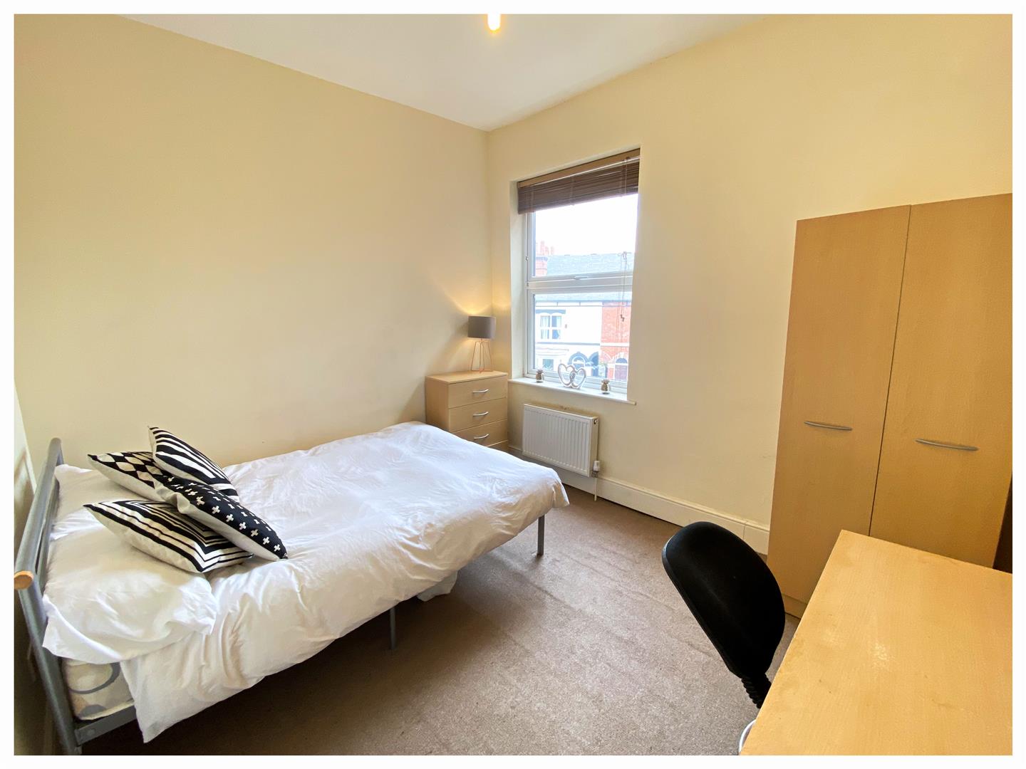 99 Club Garden Road,Sharrow,Sheffield,4 Bedrooms Bedrooms,2 BathroomsBathrooms,Terraced,1872