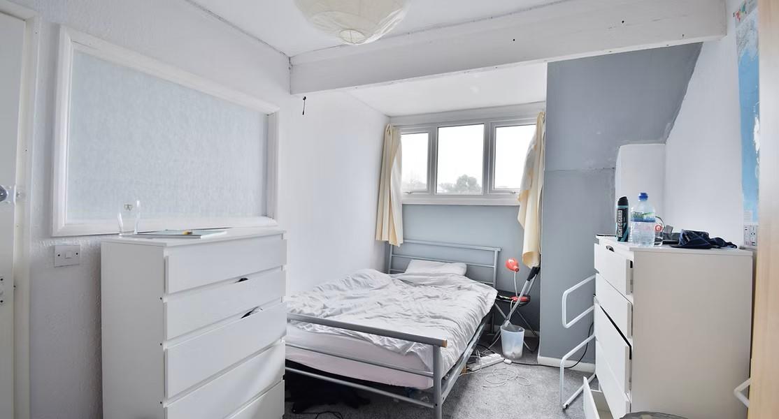 66 Hands Road,Crookesmoor,Sheffield S10 1NB,4 Bedrooms Bedrooms,1 BathroomBathrooms,Terraced,1873